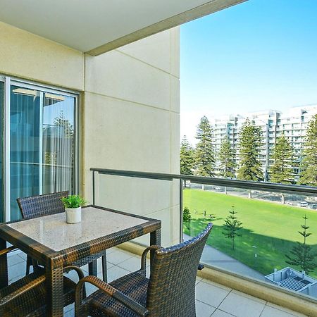 Glenelg Pier Apartments Adelaïde Extérieur photo