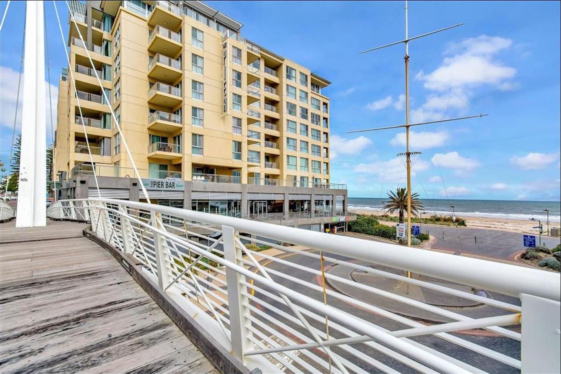 Glenelg Pier Apartments Adelaïde Extérieur photo